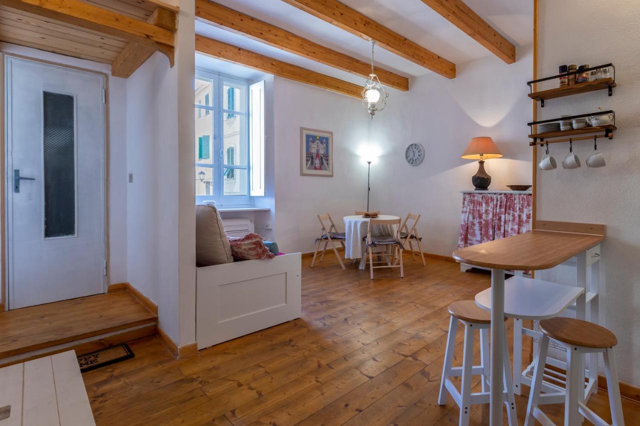 La Finestra Sul Teatro Apartment